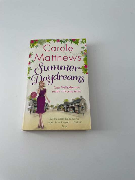 Summer Daydreams By Carole Matthews in Paperback